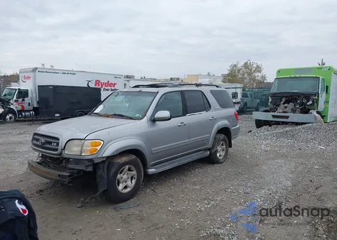 2001 Toyota Sequoia Sr5 V8 from USA, damaged, VIN 5TDBT44A01S002081